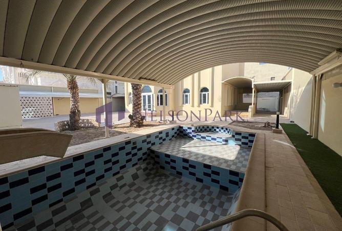 1023329 - Property Image 2