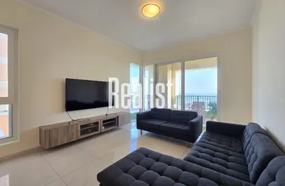 Apartment - 2 Bedrooms - 3 Bathrooms for rent in Viva East - Viva Bahriyah - The Pearl Island - Doha