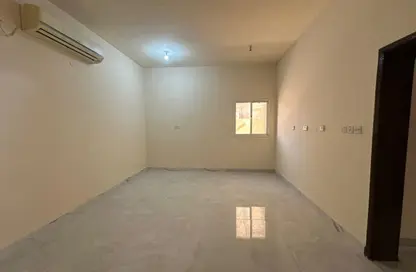 Apartment - 2 Bedrooms - 1 Bathroom for rent in Al Kharaitiyat - Al Kharaitiyat - Al Kharaitiyat - Umm Salal Mohammed