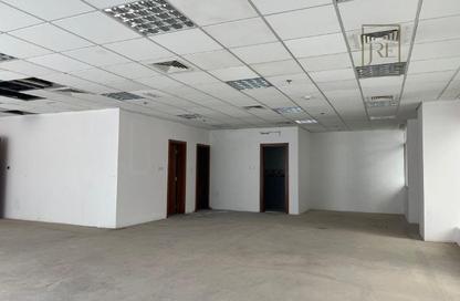 Office Space - 1 Bedroom - 2 Bathrooms for rent in Ras Abu Aboud - Doha