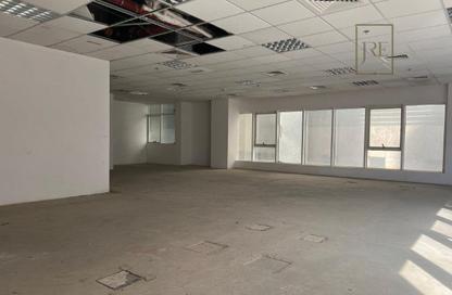 Office Space - 1 Bedroom - 2 Bathrooms for rent in Ras Abu Aboud - Doha