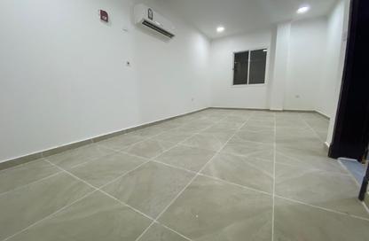Apartment - 2 Bedrooms - 2 Bathrooms for rent in Old Airport Road - Old Airport Road - Doha Apartment - 2 Bedrooms - 2 Bathrooms for rent in Old Airport Road - Old Airport Road - Doha