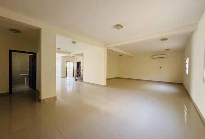 1010701 - Property Image 2