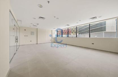 Office Space - Studio - 1 Bathroom for rent in CAP60RMD - Al Muntazah - Doha