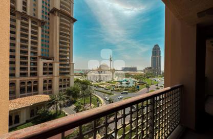 Apartment - 2 Bedrooms - 2 Bathrooms for rent in Tuscan Tower - Porto Arabia - The Pearl Island - Doha