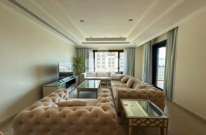 Apartment - 2 Bedrooms - 2 Bathrooms for rent in Tuscan Tower - Porto Arabia - The Pearl Island - Doha