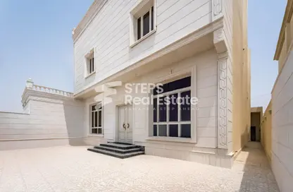 Villa - 7+ Bedrooms - 7+ Bathrooms for sale in Al Wukair - Al Wukair - Al Wakra