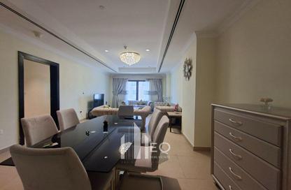Apartment - 1 Bedroom - 2 Bathrooms for rent in East Porto Drive - Porto Arabia - The Pearl Island - Doha