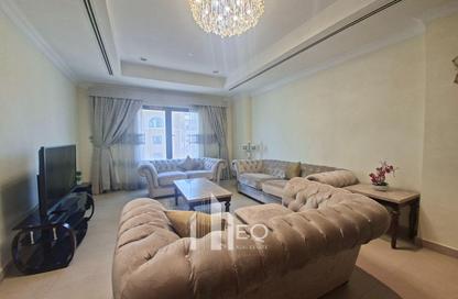 Apartment - 1 Bedroom - 2 Bathrooms for rent in East Porto Drive - Porto Arabia - The Pearl Island - Doha