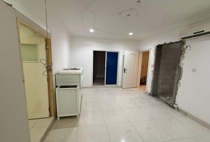 54009425 - Property Image 3