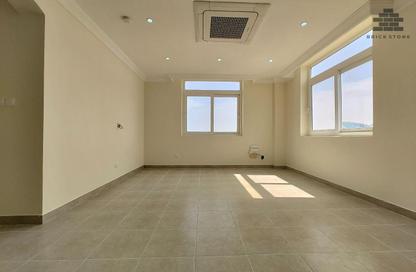Apartment - 3 Bedrooms - 3 Bathrooms for rent in Najma Street - Najma - Doha