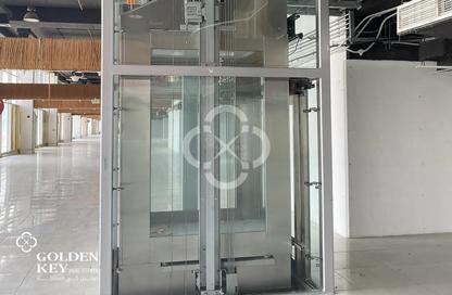 Show Room - Studio - 2 for rent in The Commercial Avenue - Umm Al Seneem - Doha