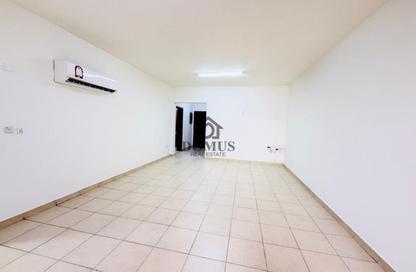 Apartment - 3 - 3 for rent in Banks street - Musheireb - Doha