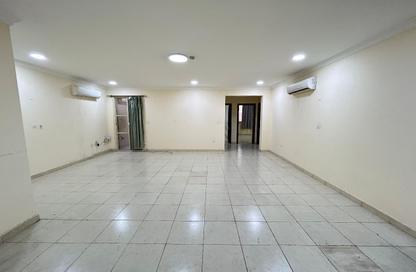 Apartment - 3 - 3 for rent in Souk Merqab - Al Nasr - Doha