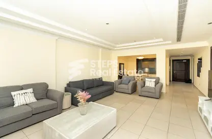 Apartment - 1 Bedroom - 2 Bathrooms for rent in West Porto Drive - Porto Arabia - The Pearl Island - Doha