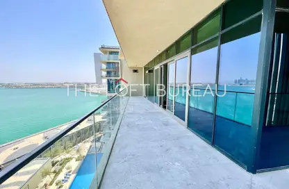Apartment - 3 Bedrooms - 5 Bathrooms for sale in Seef Lusail Tower 1 - Seef Lusail - Lusail City - Lusail