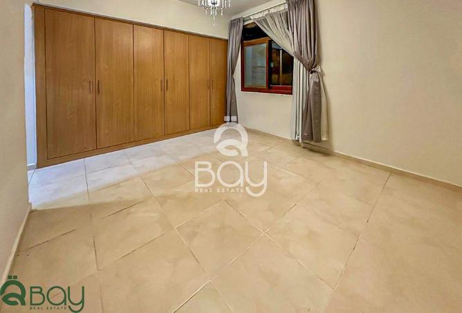 55923477 - Property Image 2