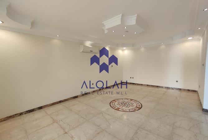 1013155 - Property Image 3