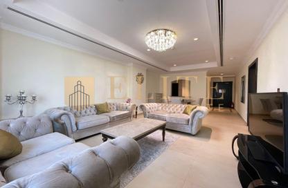 Apartment - 1 Bedroom - 2 Bathrooms for rent in East Porto Drive - Porto Arabia - The Pearl Island - Doha