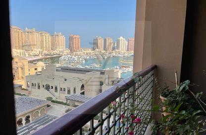 Apartment - 2 Bedrooms - 3 Bathrooms for sale in West Porto Drive - Porto Arabia - The Pearl Island - Doha