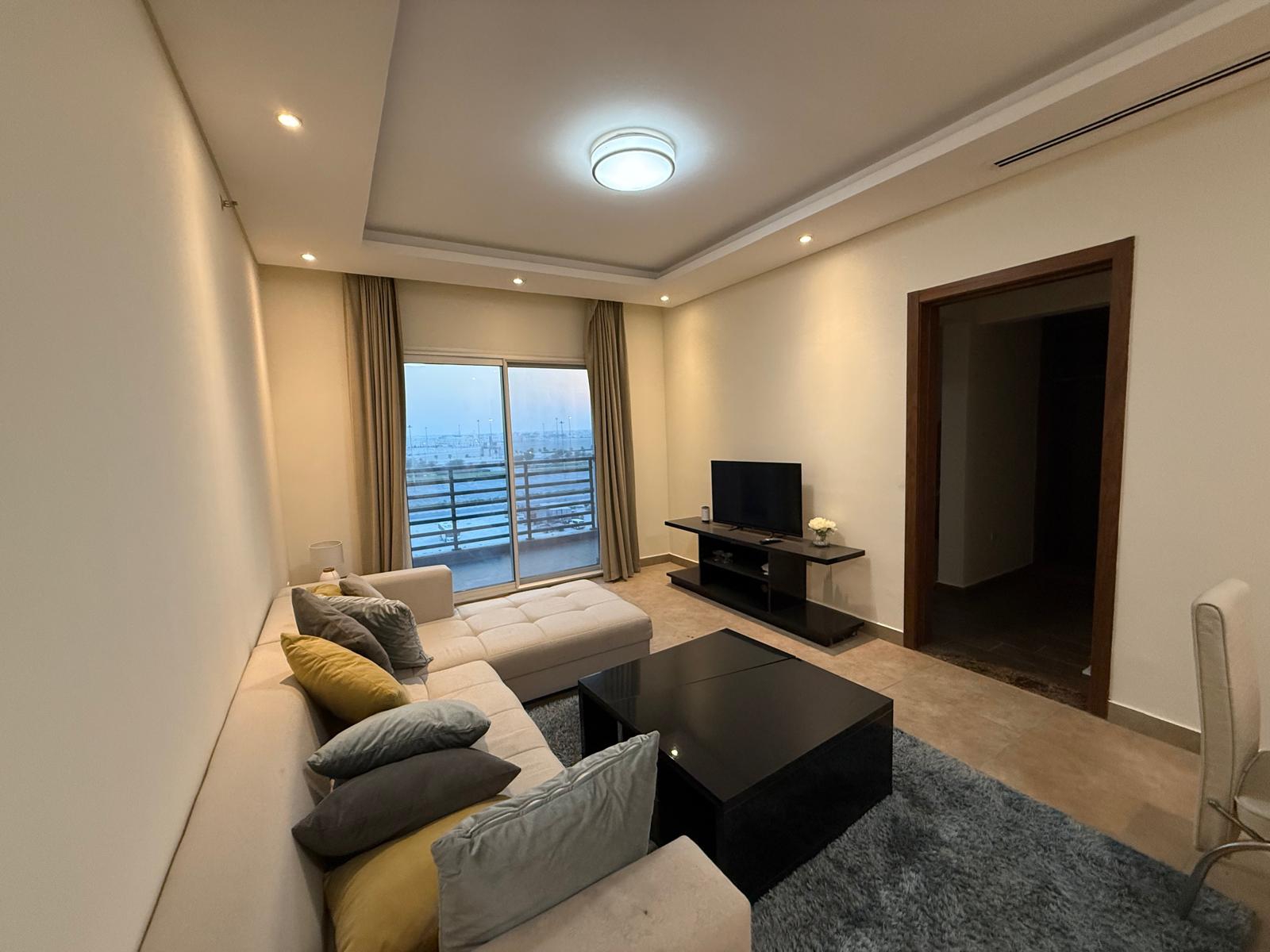 ELEGANT 1BEDROOM FULLY FURNISHED WITH BALCONY thumbnail 10