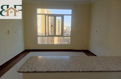 Apartment - 2 Bedrooms - 2 Bathrooms for rent in Al Mansoura - Al Mansoura - Doha