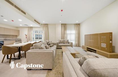 Apartment - 3 Bedrooms - 4 Bathrooms for rent in Giardino Village - The Pearl Island - Doha
