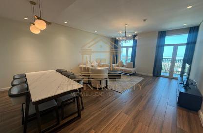 Apartment - 3 Bedrooms - 5 Bathrooms for rent in Floresta Gardens - Floresta Gardens - The Pearl Island - Doha