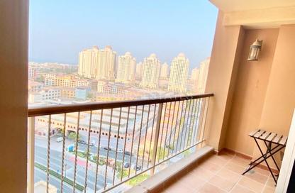 Apartment - 1 Bedroom - 2 Bathrooms for rent in West Porto Drive - Porto Arabia - The Pearl Island - Doha