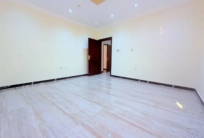 63255177 - Property Image 2
