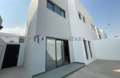 Villa - 3 Bedrooms - 4 Bathrooms for rent in RASTEC 24 - Al Kinana Street - Al Sadd - Doha