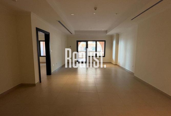 54591360 - Property Main Image