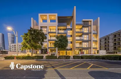 Apartment - 2 Bedrooms - 3 Bathrooms for sale in Le Mirage Vida - Fox Hills - Lusail