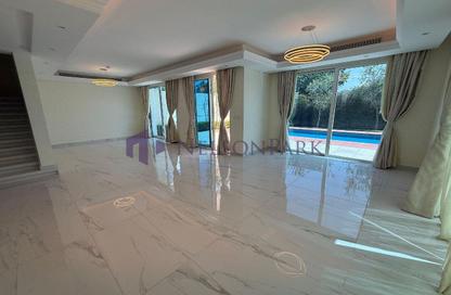 Villa - 6 - 7 for rent in The Garden - Floresta Gardens - The Pearl Island - Doha