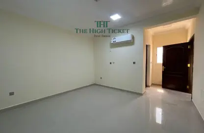 فيلا - 6 غرف نوم - 7 حمامات للبيع في أم العمد - أم العمد - الشمال