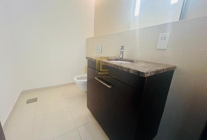 1002726 - صورة العقار 3