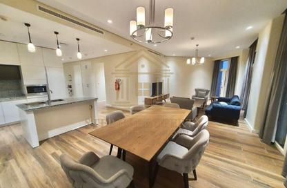 Apartment - 2 Bedrooms - 4 Bathrooms for rent in Floresta Gardens - Floresta Gardens - The Pearl Island - Doha