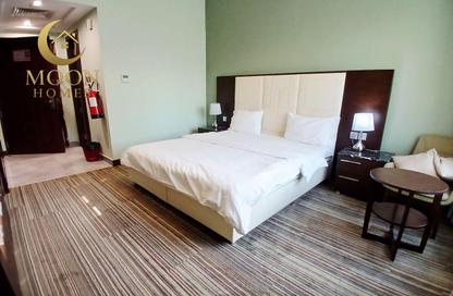 Apartment - Studio - 1 for rent in Umm Ghuwailina 4 - Umm Ghuwailina - Doha
