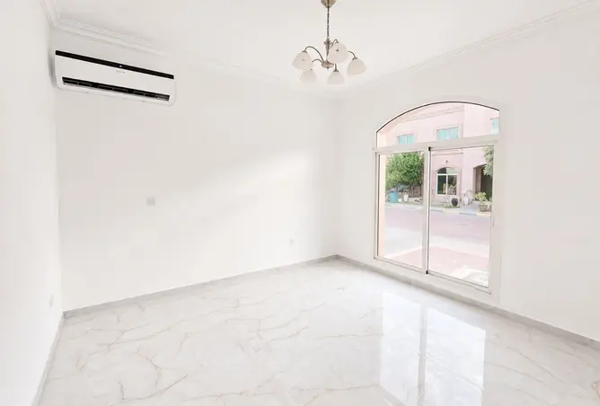 60167523 - Property Image 3