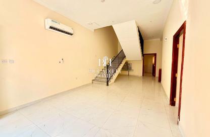 Villa - 4 Bedrooms - 6 Bathrooms for rent in Umm Qarn - Al Daayen