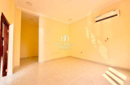 Villa - 4 Bedrooms - 6 Bathrooms for rent in Umm Qarn - Al Daayen Villa - 4 Bedrooms - 6 Bathrooms for rent in Umm Qarn - Al Daayen