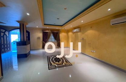 فيلا - 7 غرف نوم - 7 حمامات للايجار في عين خالد - الدوحة فيلا - 7 غرف نوم - 7 حمامات للايجار في عين خالد - الدوحة