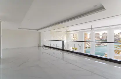 Townhouse - 4 Bedrooms - 5 Bathrooms for sale in East Porto Drive - Porto Arabia - The Pearl Island - Doha