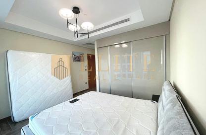 Apartment - 1 - 2 for rent in Lusail Marina Heights - Marina District - Lusail