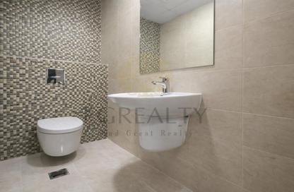 Apartment - 1 Bedroom - 2 Bathrooms for sale in Catania - La Piazza - Fox Hills - Lusail