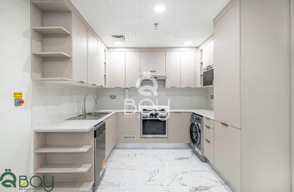Apartment - 2 - 3 for sale in Marina Residences 195 - Marina District - Lusail