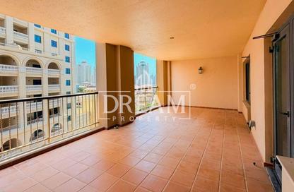 Apartment - 1 Bedroom - 2 Bathrooms for rent in East Porto Drive - Porto Arabia - The Pearl Island - Doha