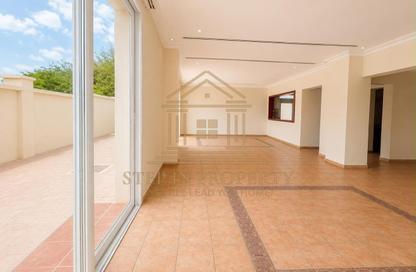 Villa - 3 Bedrooms - 3 Bathrooms for rent in Al Nasr Street - Al Nasr - Doha