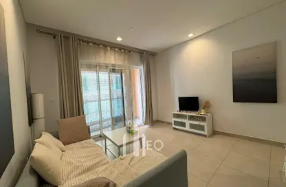 Apartment - 1 Bedroom - 1 Bathroom for rent in Al Mutahidah Tower - Viva Bahriyah - The Pearl Island - Doha