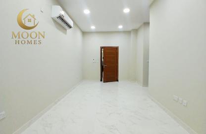 Apartment - 3 - 3 for rent in Umm Ghuwailina 4 - Umm Ghuwailina - Doha Apartment - 3 - 3 for rent in Umm Ghuwailina 4 - Umm Ghuwailina - Doha